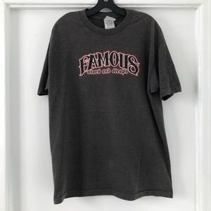 GRAY/BLACK/RED FAMOUS STARS AND STRAPS T-SHIRT